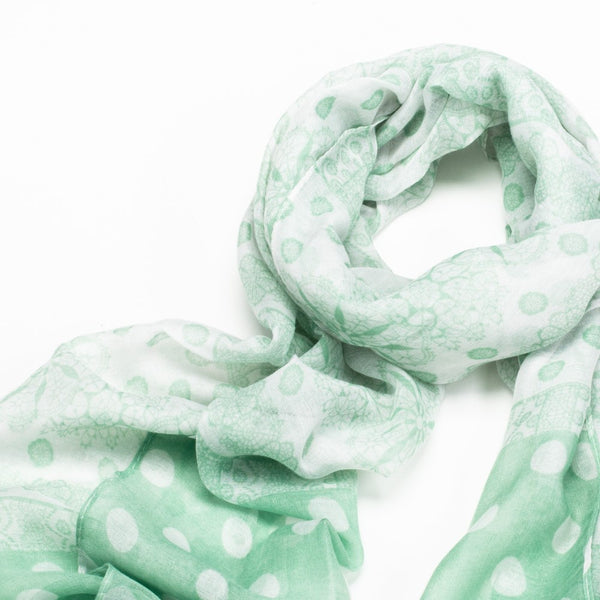 Mia Scarf